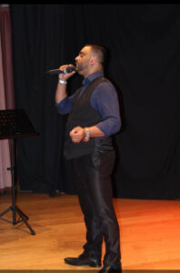 Live Bollywood singer for parties